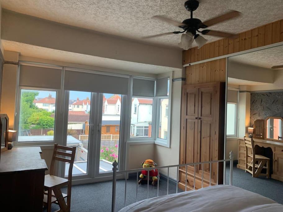Family Holiday Home Blackpool Zewnętrze zdjęcie