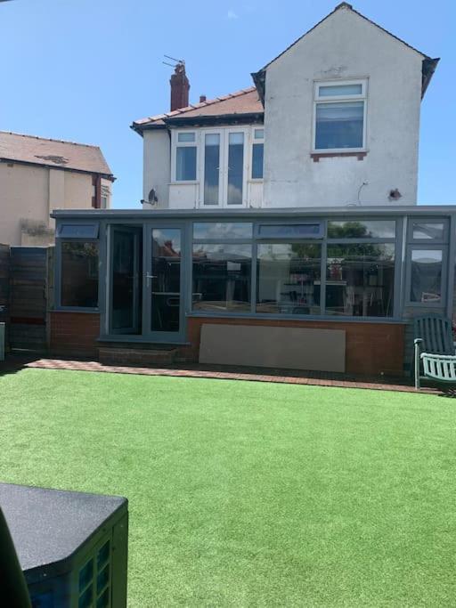 Family Holiday Home Blackpool Zewnętrze zdjęcie
